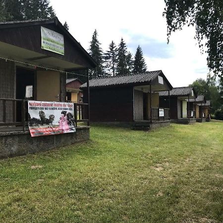 RETRO chaty u pláže Lipno Hotel Černá v Pošumaví Exterior foto